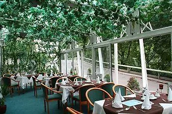 Sirius 4* Karlsbad
