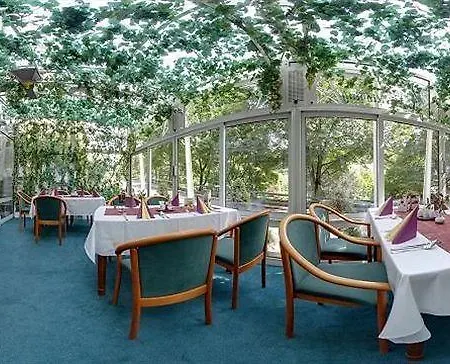 Hotel Sirius