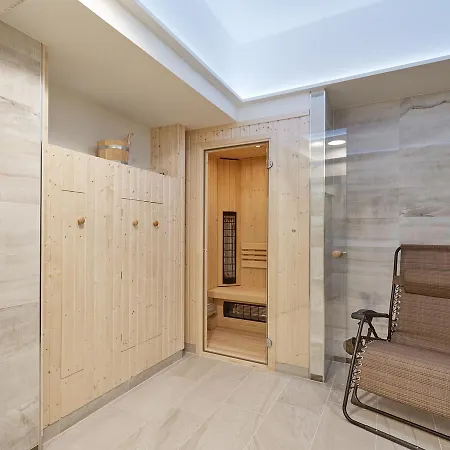 Hotel Sirius 4*