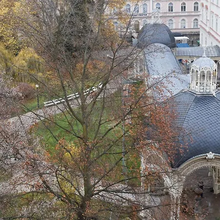 Отель Sirius